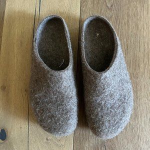 Stegmann Women's EcoWool Clog 8.5